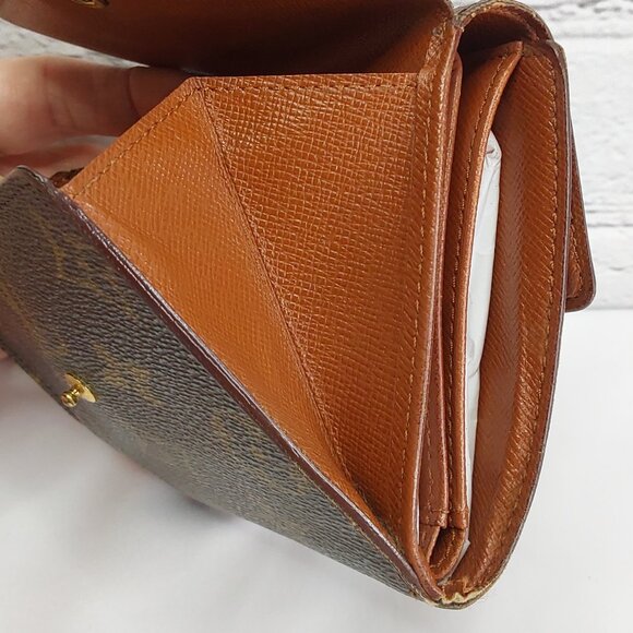LOUIS VUITTON 'ELISE' MONOGRAM COMPACT WALLET SNAP-COIN POCKET - Picture 8 of 16